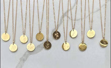 Load image into Gallery viewer, Birth Month Flower Necklace
